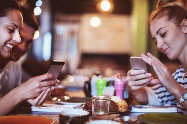 Comment créer une stratégie de contenu pour Instagram pour une marque de cosmétiques naturels?